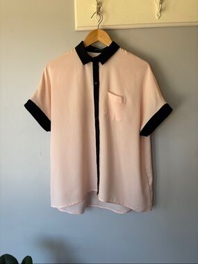 Creamy Pink Blouse Black Collar Oversized Button Up Business Casual Size 8